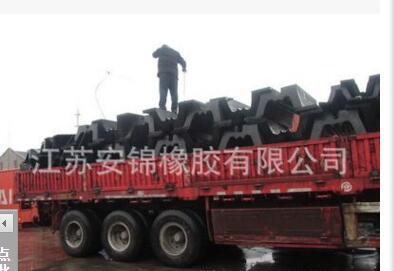  SM型橡胶护舷